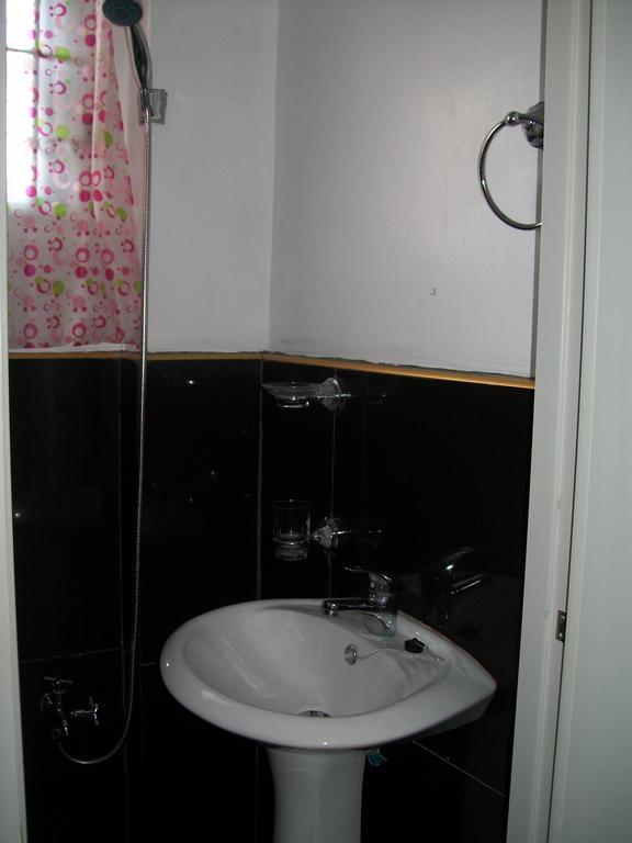 Charm Guest House プエルト・プリンセサ 部屋 写真